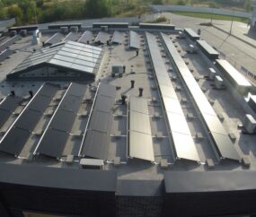 panele fotowoltaiczne na dachu