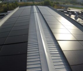 panele fotowoltaiczne na dachu