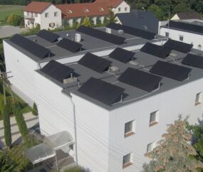 panele fotowoltaiczne na dachu -realizacja