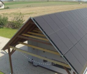 panele fotowoltaiczne na dachu